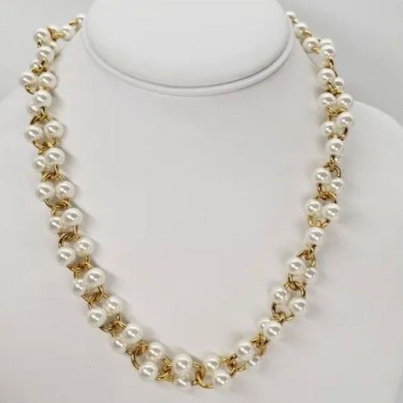 Kate Spade Authentic New York White Multi Nouveau Pearls Necklace - Picture 5 of 13